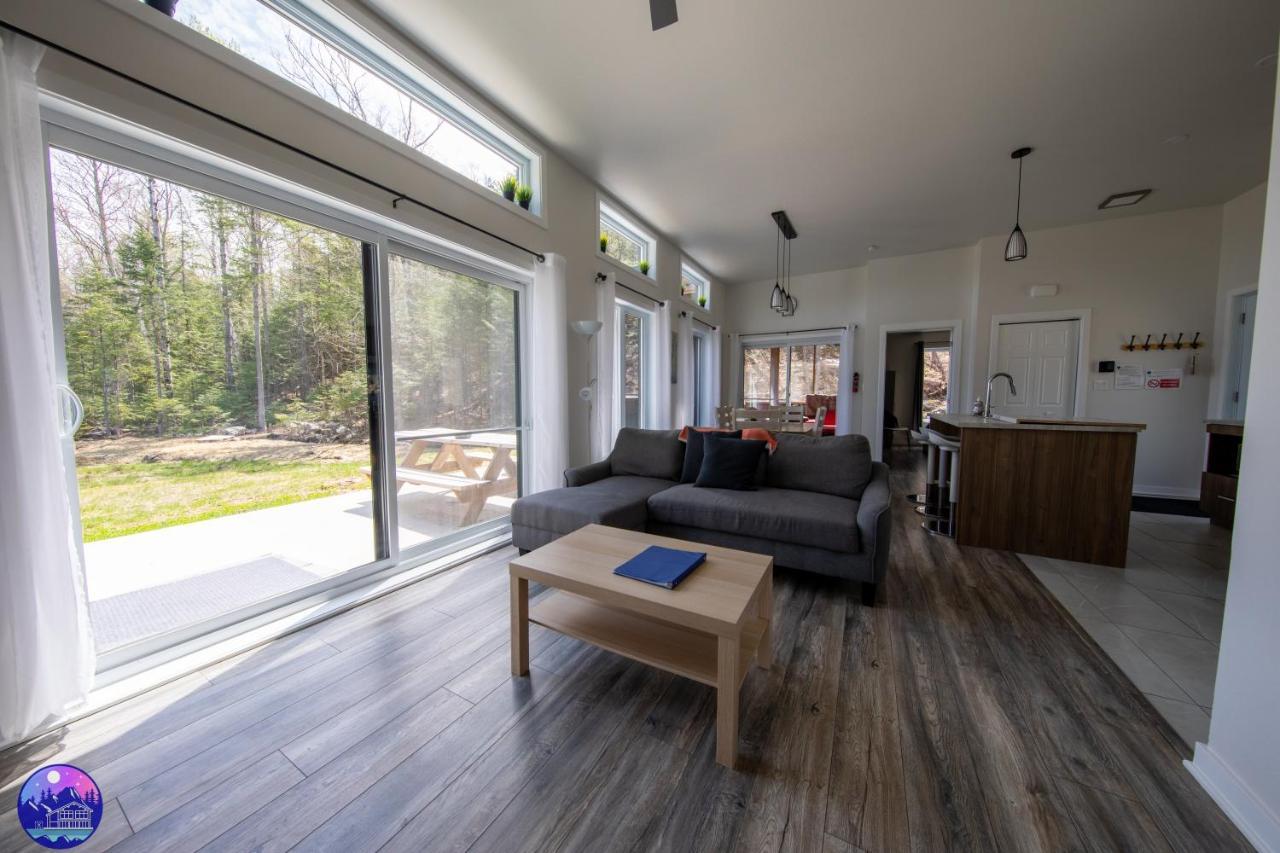 Chalet Le Geai Bleu Chertsey Exterior photo
